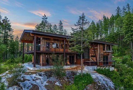 172 Elk Hills Rd, Sandpoint